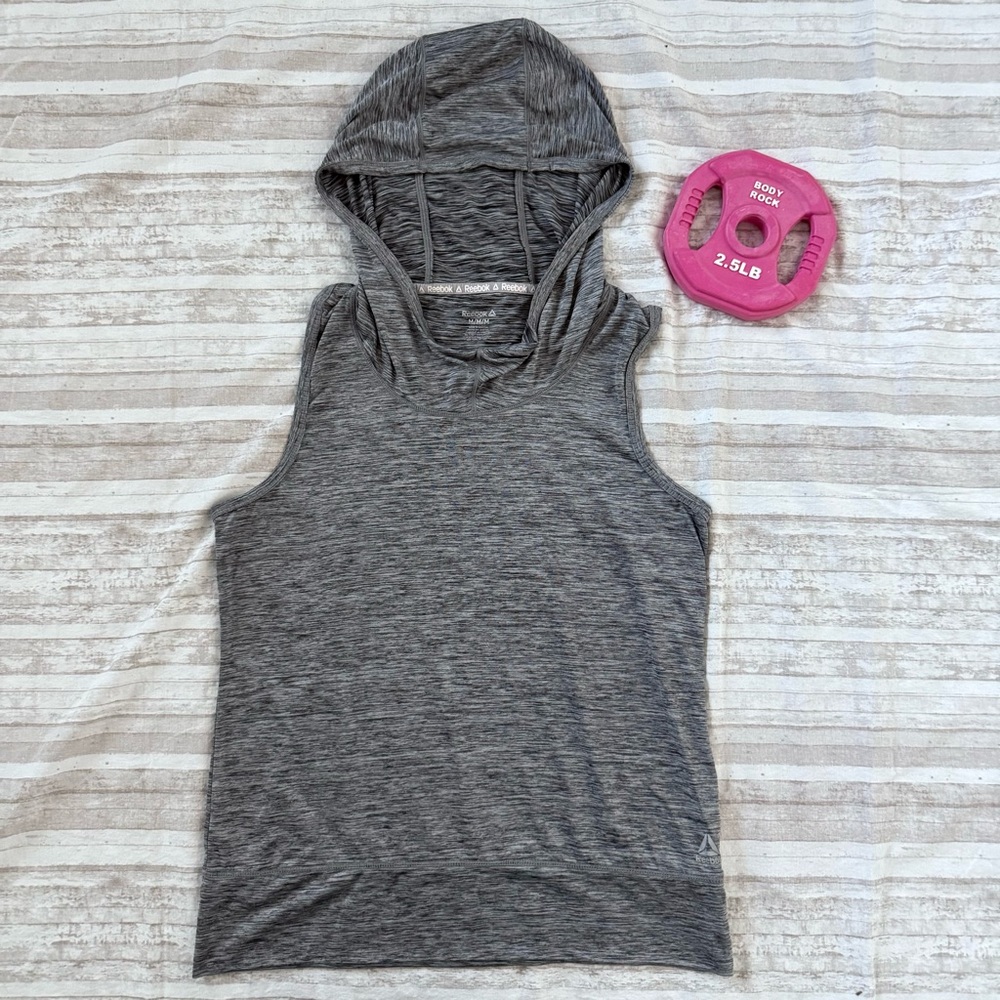 💪🏻 Reebok Light Grey Heather Medium Hooded Tank